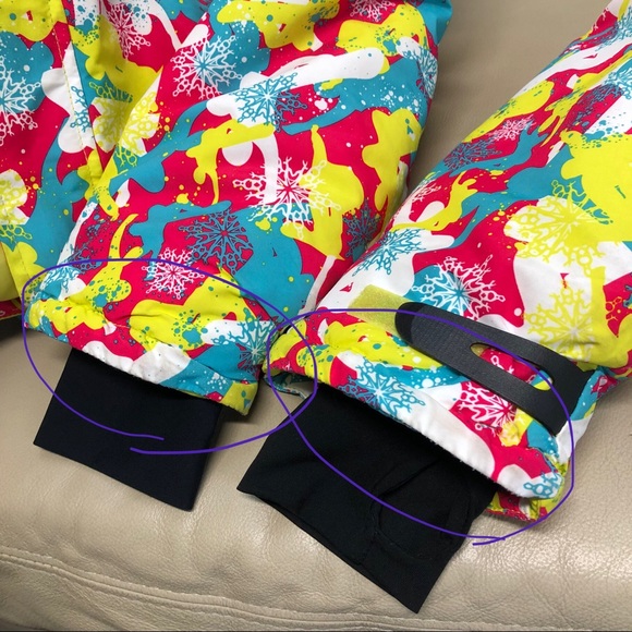 Warm Snowsuits/Hooded Ski Jacket for girls, windproof & waterproof - Picture 14 of 16